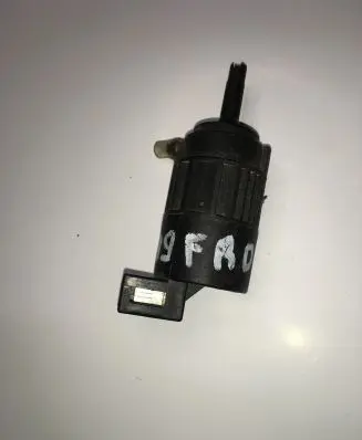 Opel Frontera B Windscreen/windshield washer pump