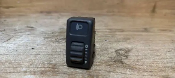 Volvo S70 V70 V70 XC Headlight level height control switch 9162960