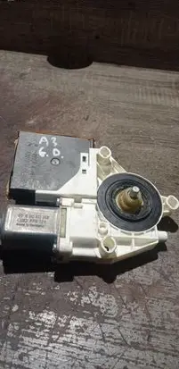 Audi A3 S3 8P Rear door window regulator motor 0130822263