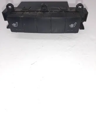 Mercedes-Benz B W245 Seat heating switch 1698208510 30060310040410