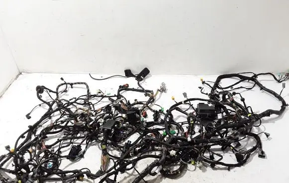 Volvo XC60 Wiring harness 32266650