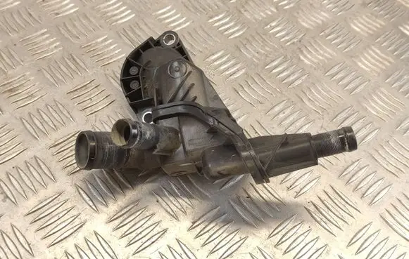 Dacia Sandero Thermostat housing 110616064R 110612563R