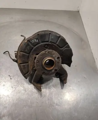 Volkswagen Golf VI Front wheel hub spindle knuckle