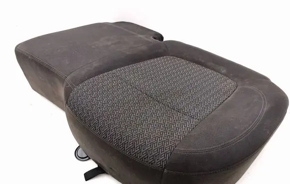 Rear seat