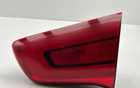KIA Sportage Tailgate rear/tail lights 92406 3W510