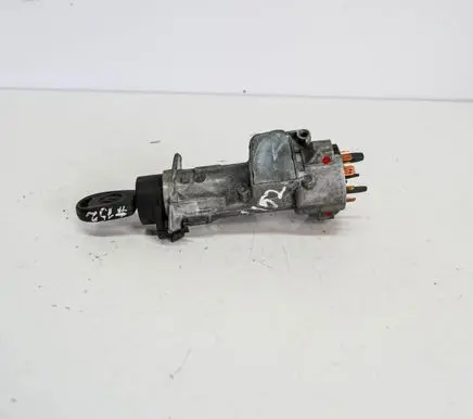 Volkswagen Polo Ignition lock 4B0905849
