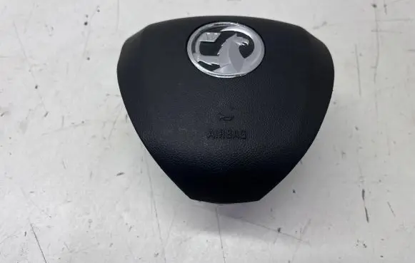 Opel Crossland X Steering wheel airbag