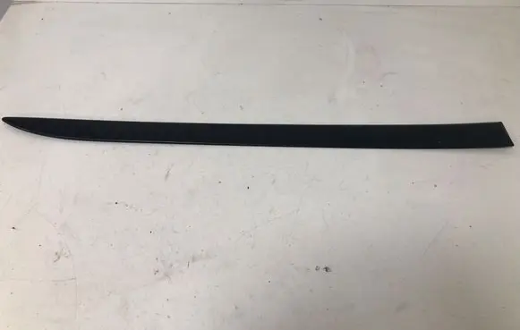 Opel Corsa D Front door trim (molding) 13187994