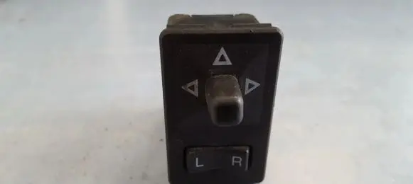 Nissan Prairie Wing mirror switch