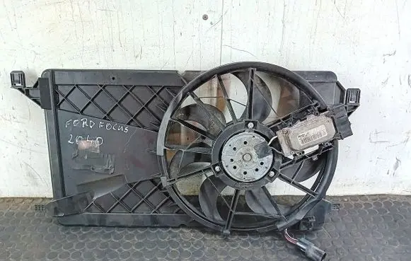 Ford Focus Electric radiator cooling fan