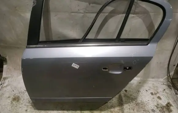 Opel Astra H Rear door PILKOS