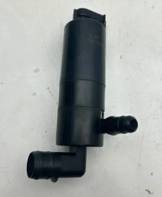 Nissan Qashqai Windscreen/windshield washer pump 5902060243P