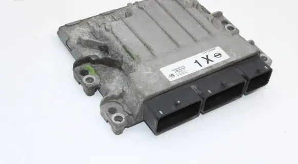 Nissan Juke I F15 Engine control unit/module S180206122A 23710BV89B