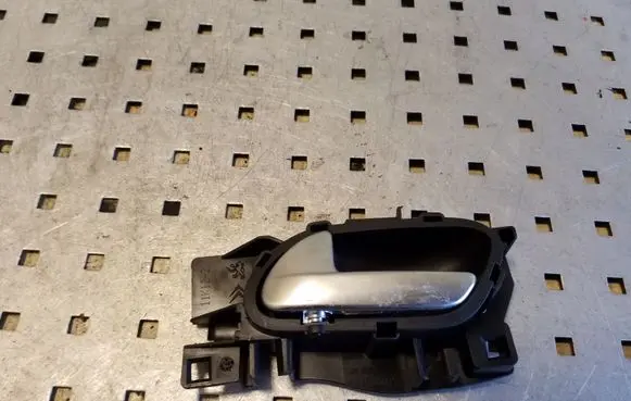 Peugeot 208 Rear door interior handle 9660525480 9685950377