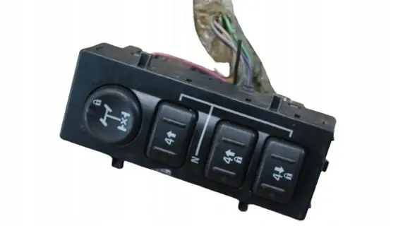 Hummer H2 Differential lock switch 15127829