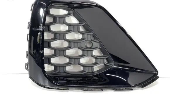 Audi Q8 Front bumper lower grill 4M8853054
