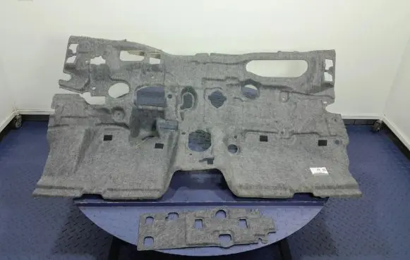 Hyundai i30 Engine bonnet/hood sound/heat insulation 84120-G4020