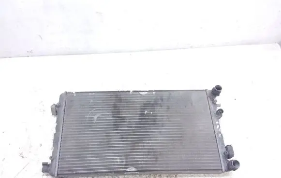 Coolant radiator
