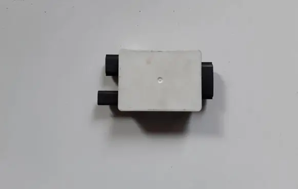 Nissan Qashqai Fuel injection pump control unit/module 169108688R