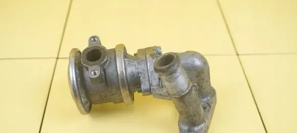 Volkswagen Touareg I EGR thermostat 72228606 BMV
