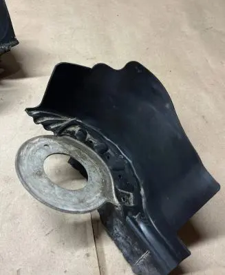 Audi A7 S7 4G Rear coil spring rubber mount 8R0511540B