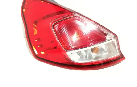 Ford Fiesta Rear/tail lights I090041 0374D