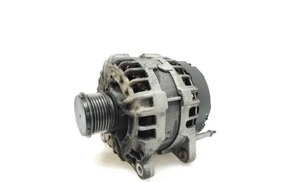 Volkswagen PASSAT B7 Generator/alternator 03L903024F 0125811027