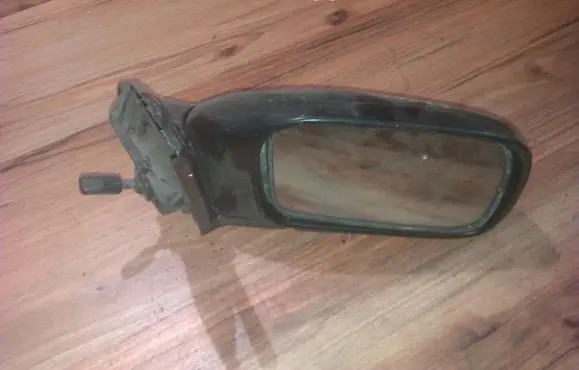Nissan Sunny Front door electric wing mirror