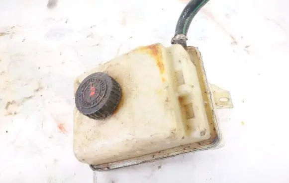 Peugeot 206 Power steering fluid tank/reservoir 9612140880e