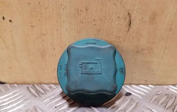 Volvo S70 V70 V70 XC Coolant expansion tank/reservoir cap 9445462