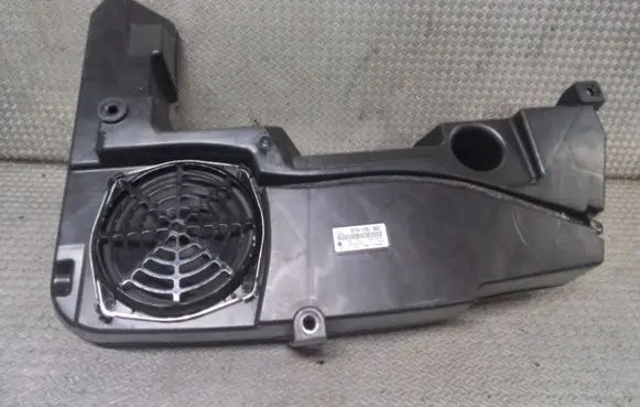 Audi A4 S4 B8 8K Subwoofer speaker 8T8035382