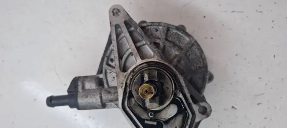 KIA Sportage Vacuum pump 288102A650 17G04123361
