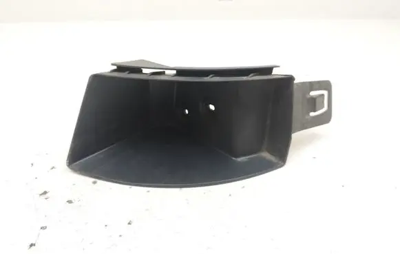 Ford C-MAX II Rear bumper mounting bracket AM5117A881BC D2A3B