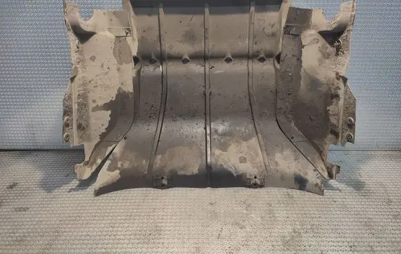 Iveco Daily 35 - 40.10 Engine splash shield/under tray 504080195