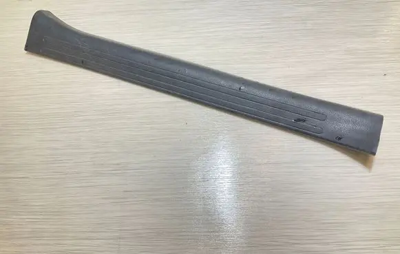 Nissan Juke I F15 Front sill trim cover 869B51KA2A
