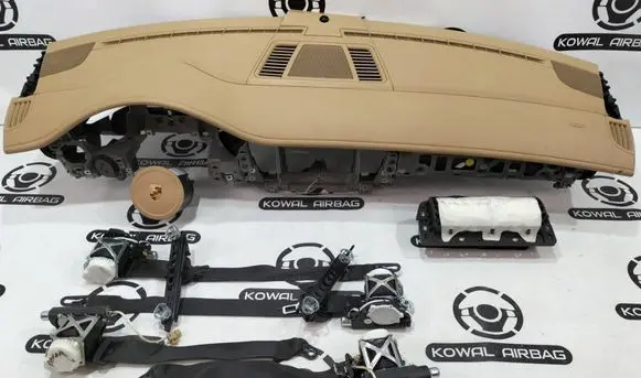 Porsche Panamera (970) Dashboard 97055210104 970803071 97080308904