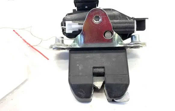 Skoda Roomster (5J) Tailgate exterior lock 5J0827501D