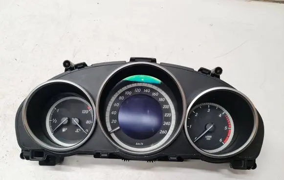 Mercedes-Benz E W212 Speedometer (instrument cluster) A2C87304800 A2129000425 2129013005