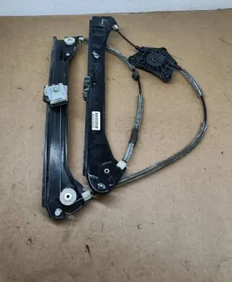 Volkswagen PASSAT B7 USA Front window lifting mechanism without motor 561837461A 23011204 812633758