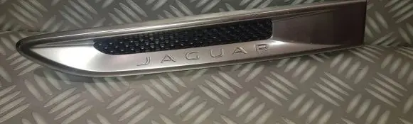 Jaguar F-Pace Fender trim (molding) GX73-280B11-A