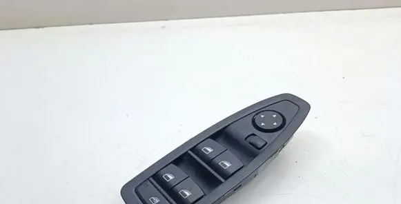 BMW 1 F20 F21 Electric window control switch 9208110