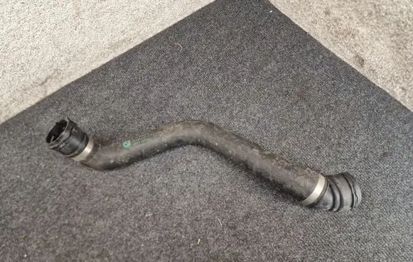 BMW X3 G01 Engine coolant pipe/hose 8591941