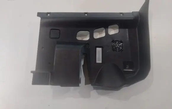 BMW 3 E90 E91 Dashboard lower bottom trim panel 10822910