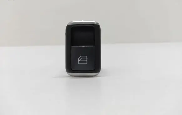 Mercedes-Benz C W204 Electric window control switch A2049055502 10065654 10021838