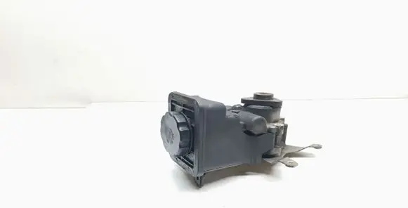 BMW X5 E53 Power steering pump 6762279 7692974
