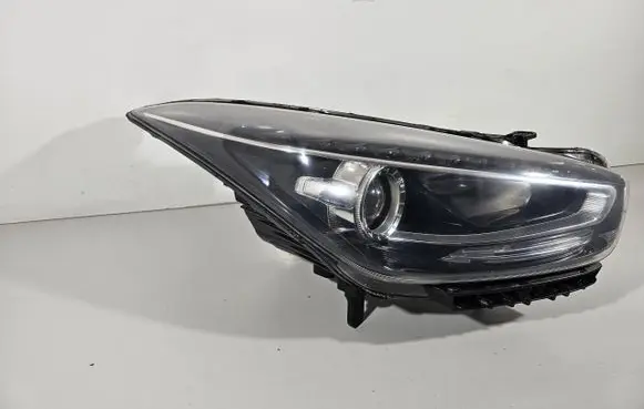 Hyundai i40 Headlight/headlamp 105620261402