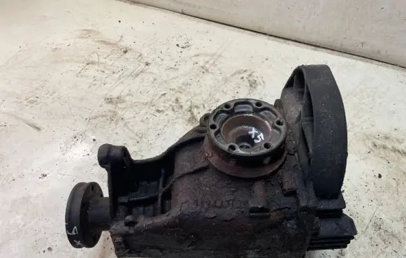 BMW X5 E53 Rear differential 7510659