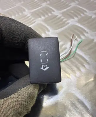 Other switches/knobs/shifts