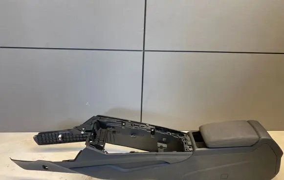 Audi A4 S4 B9 8W Center console 8W1863241D