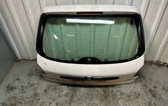 Peugeot 206 Tailgate/trunk/boot lid